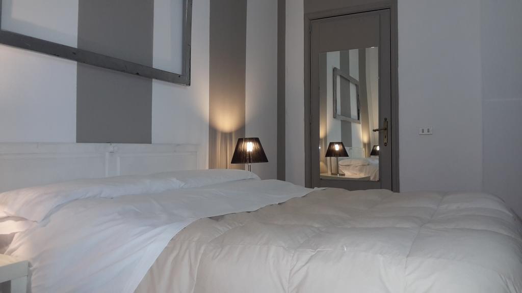 Bed and Breakfast Massalargia Mascalucia Habitación foto